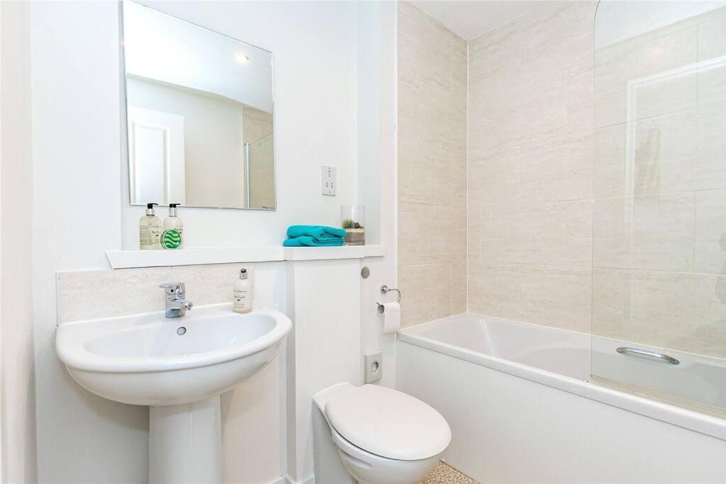 Stunning Executive Relocation 2 Bed Apartment Aberdeen Eksteriør billede
