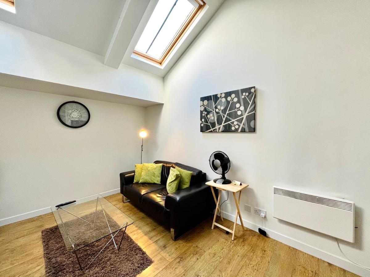 Stunning Executive Relocation 2 Bed Apartment Aberdeen Eksteriør billede